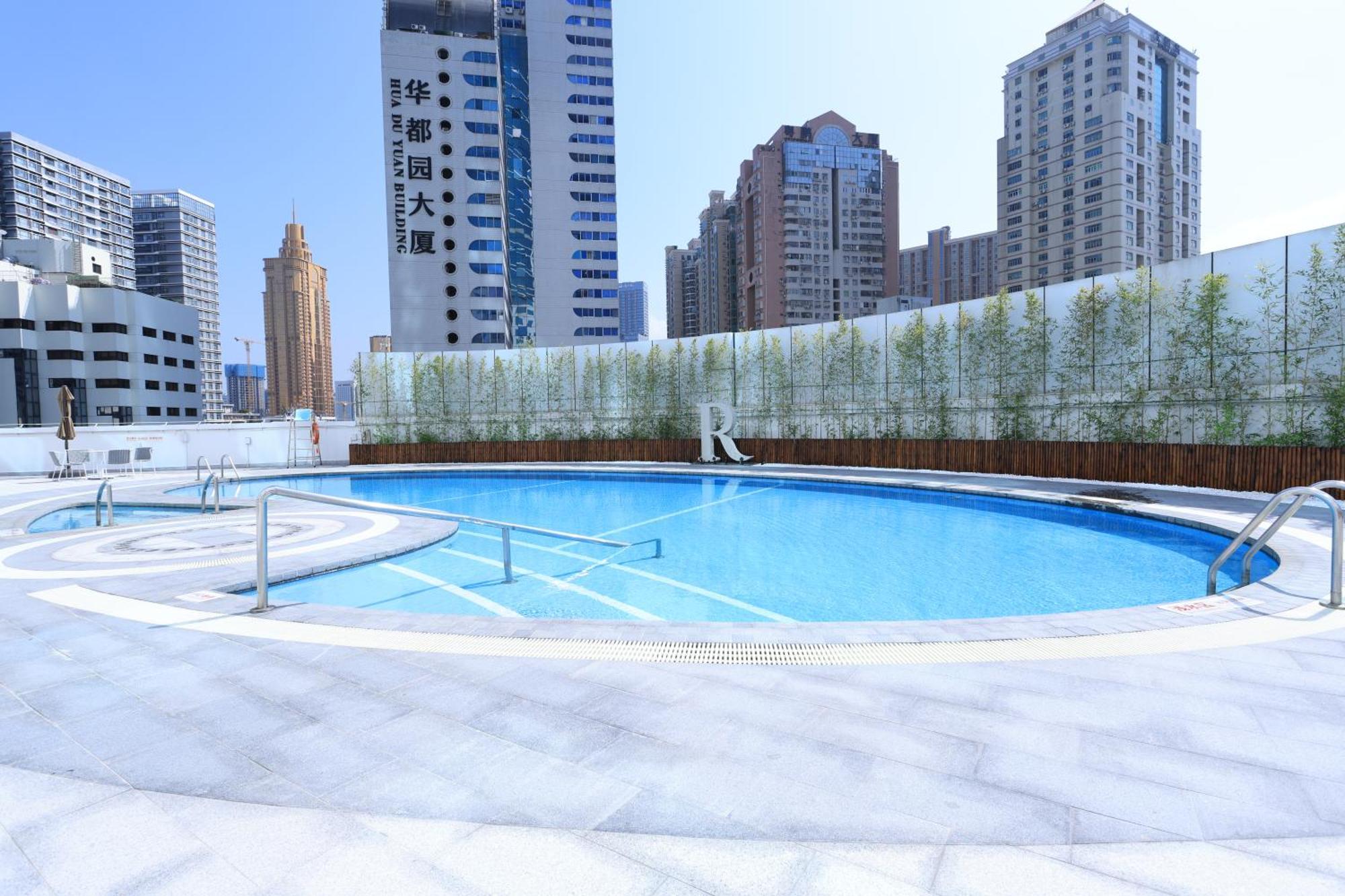 Renaissance Shenzhen Luohu Hotel Exterior photo
