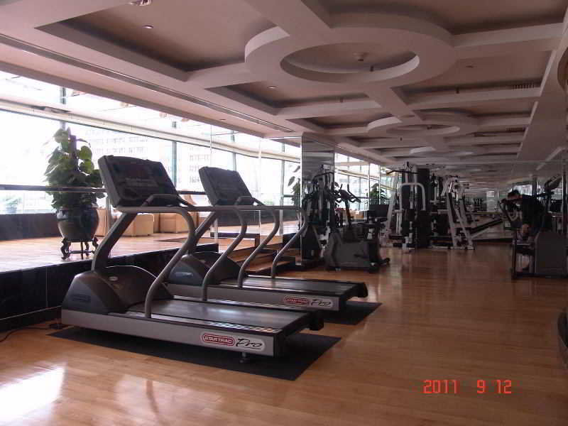 Renaissance Shenzhen Luohu Hotel Exterior photo